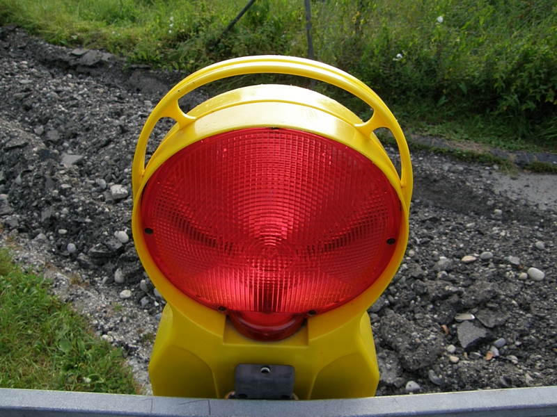  66 Of 82 Rotes Warnlicht