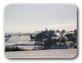 Schneelandschaft, sonniger Tag