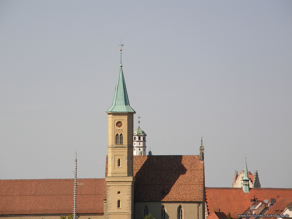 Ev. Stadtkirche und Blaserturm
