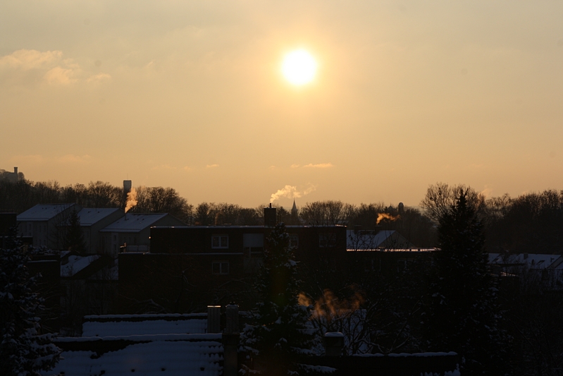 Sonne orange-gelb